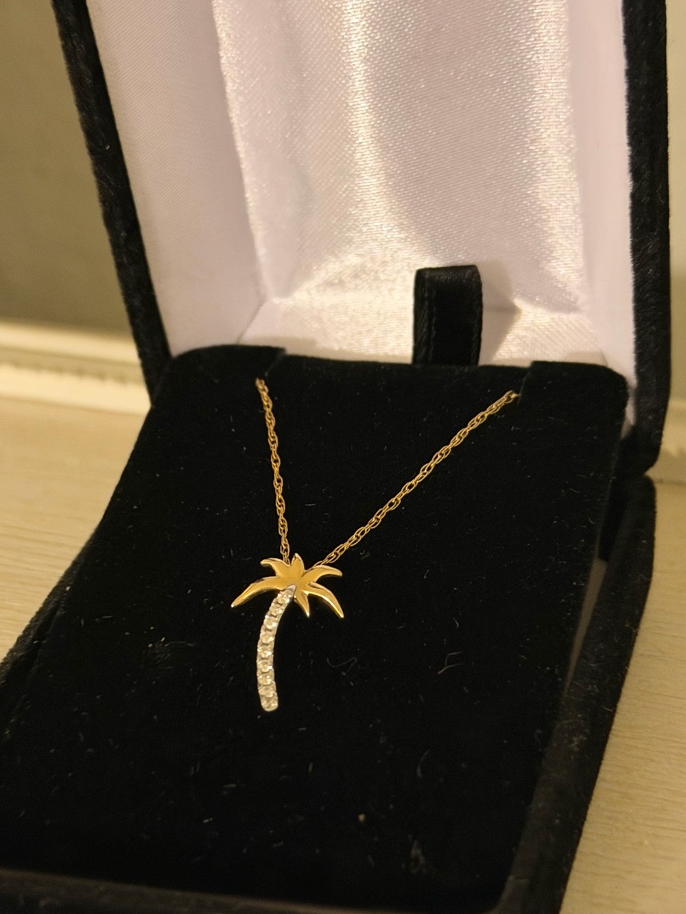 Palm Tree Diamond Pendant necklace